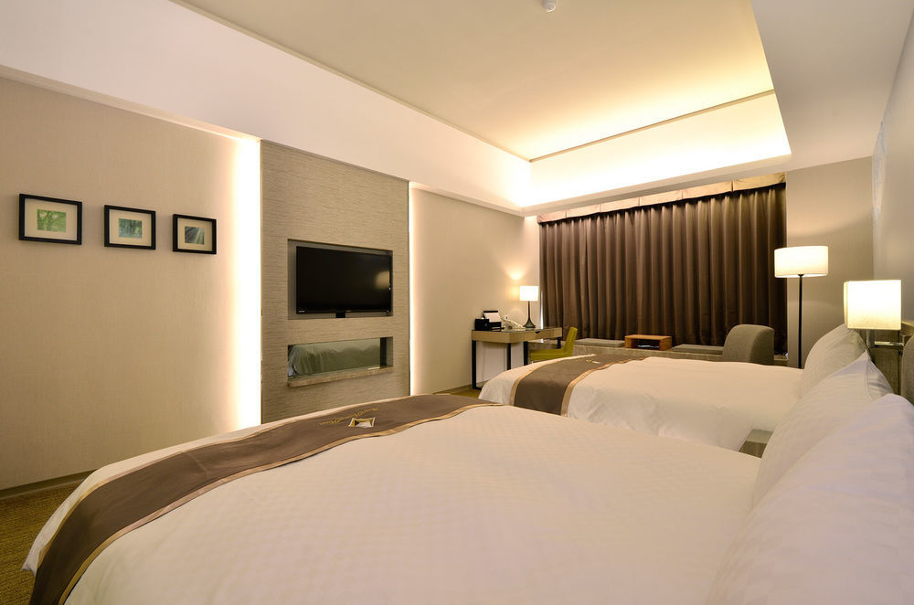Tsun Huang Hotel Jiayi Zewnętrze zdjęcie