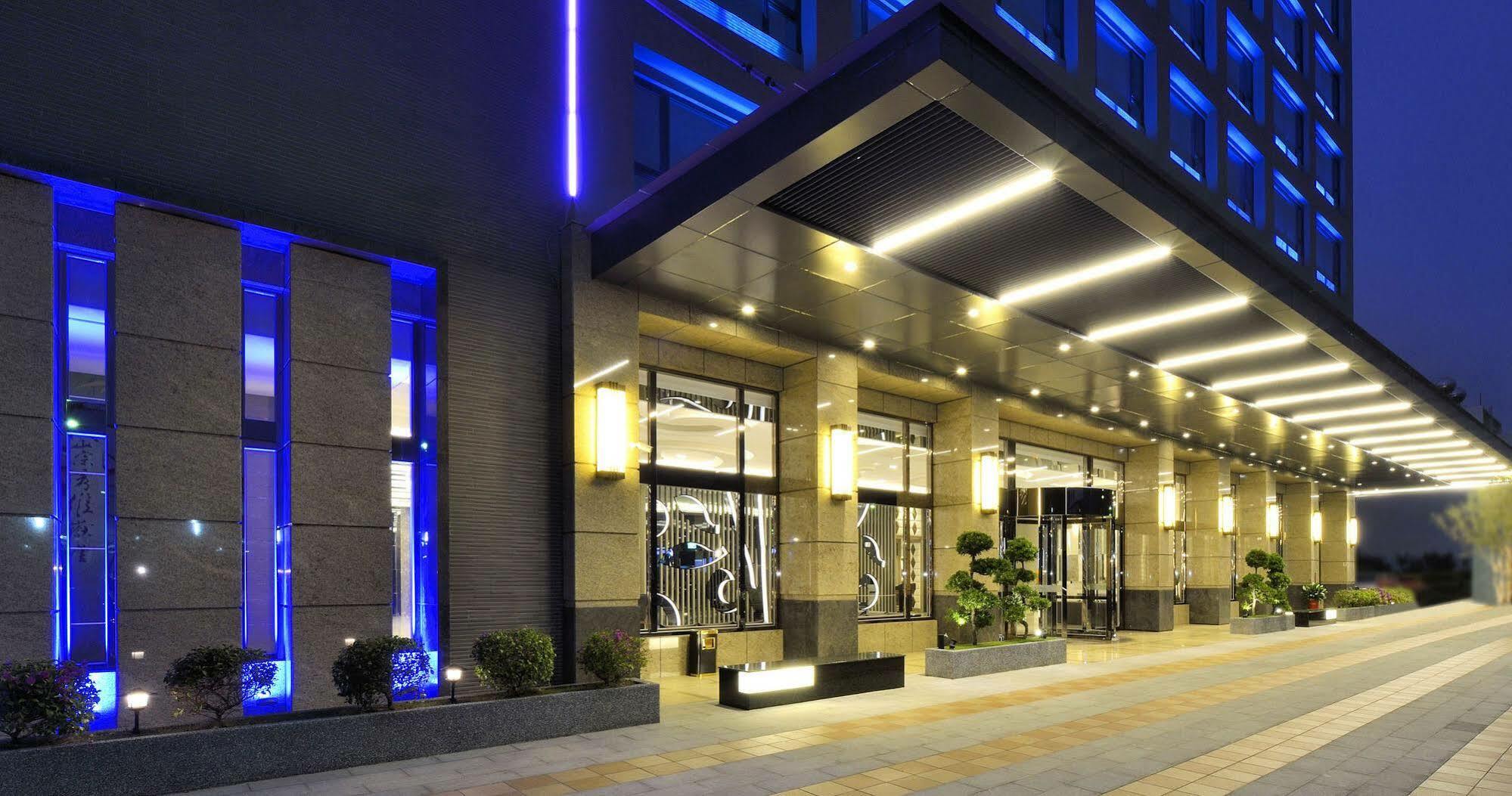 Tsun Huang Hotel Jiayi Zewnętrze zdjęcie